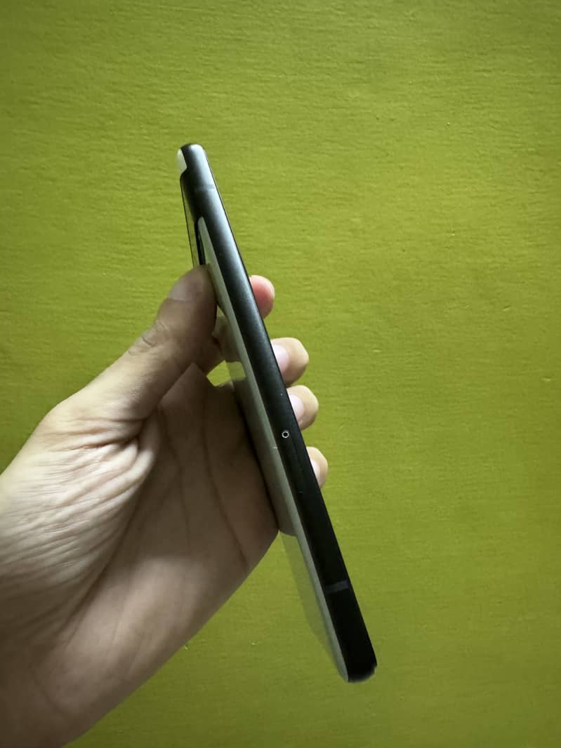 Google Pixel 6a 4
