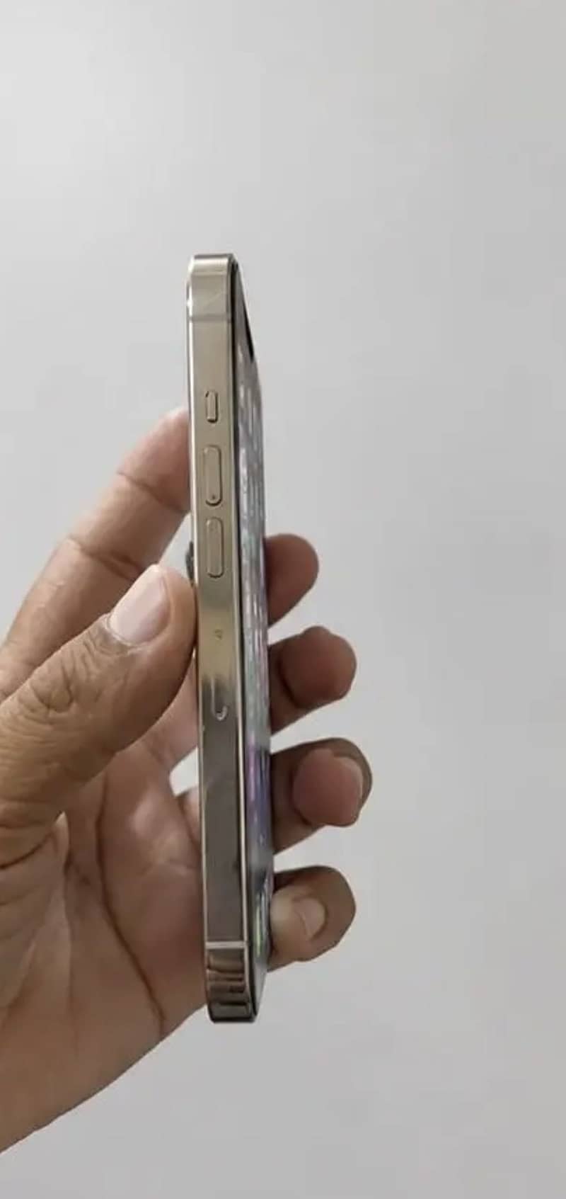 iPhone 13 Pro 1