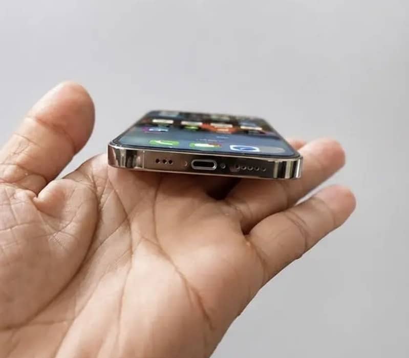 iPhone 13 Pro 2
