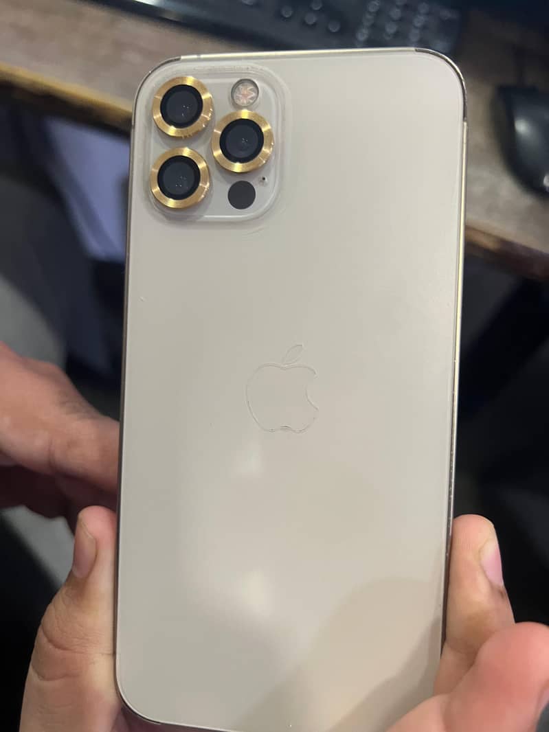 Apple iPhone 12 Pro 0