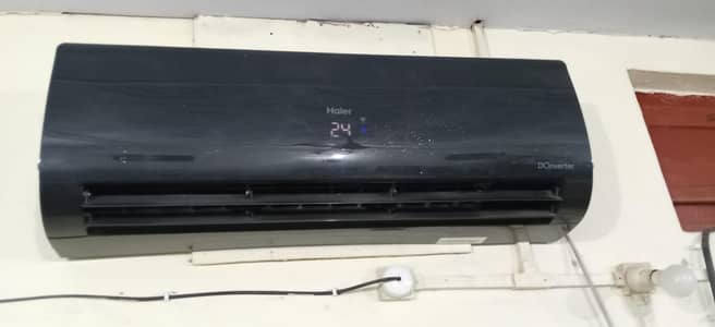Haier Pearl Pro Black 1.5 Ton DC Inverter AC