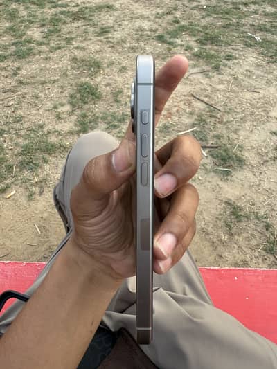 Iphone 15 pro max jv