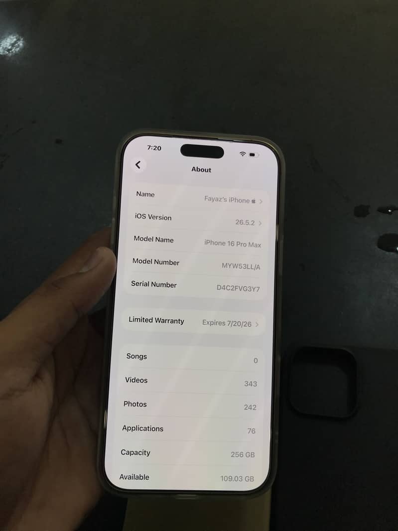 iPhone 16 Pro Max 5