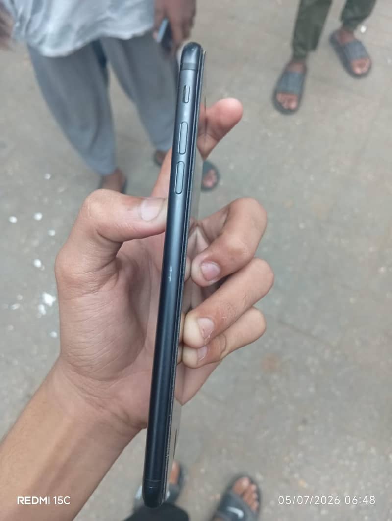 Apple iPhone 7 Plus 2