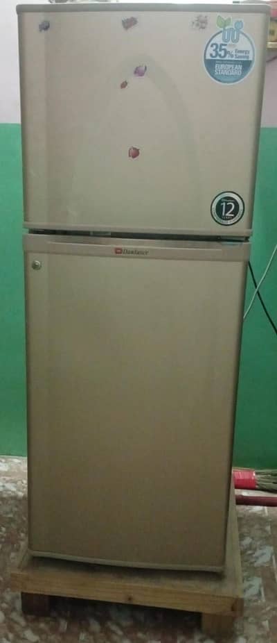 fridge / refrigerator