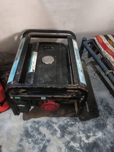 4kva ka generator bilkool genien condition me . Lahore me available ha