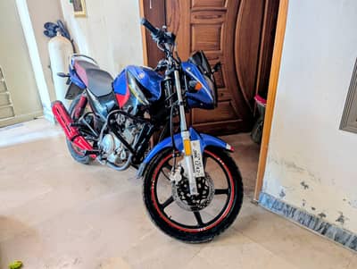 Yamaha YBR 125 Blue