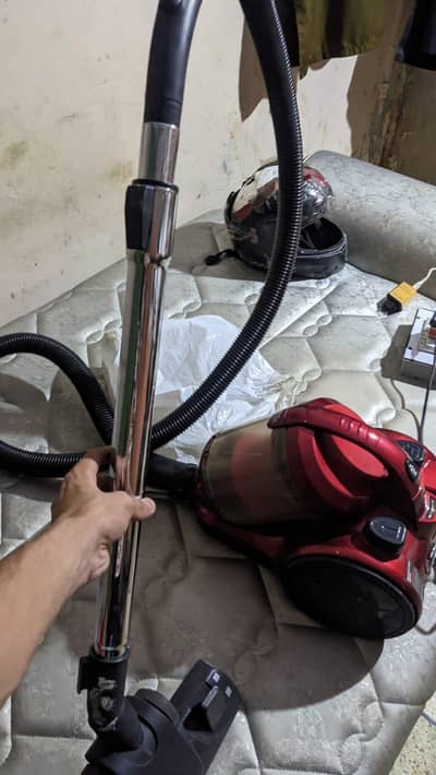 cyclone vacuum cleaner