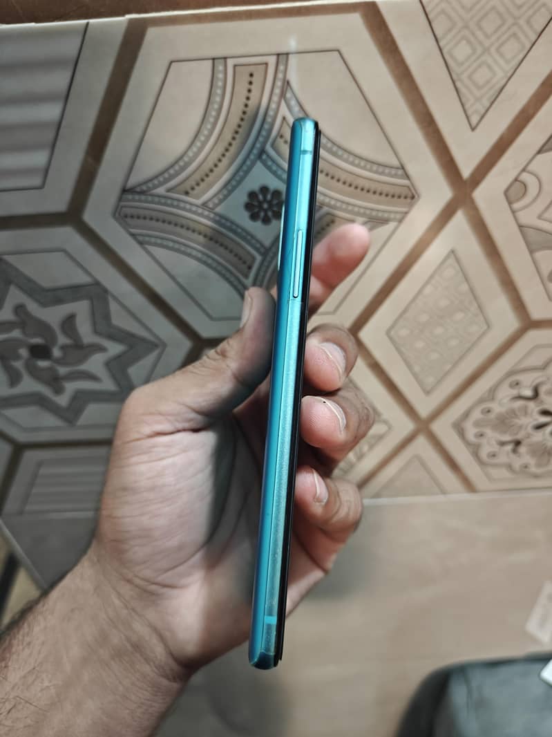 One Plus 8T 1