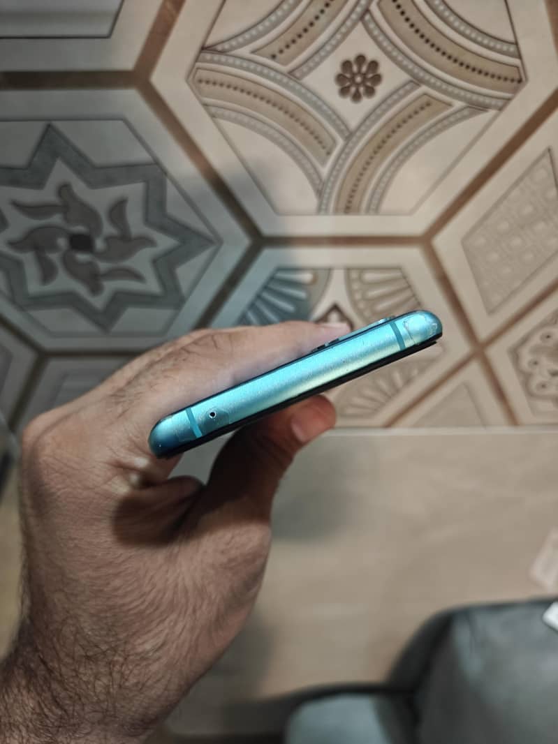 One Plus 8T 4