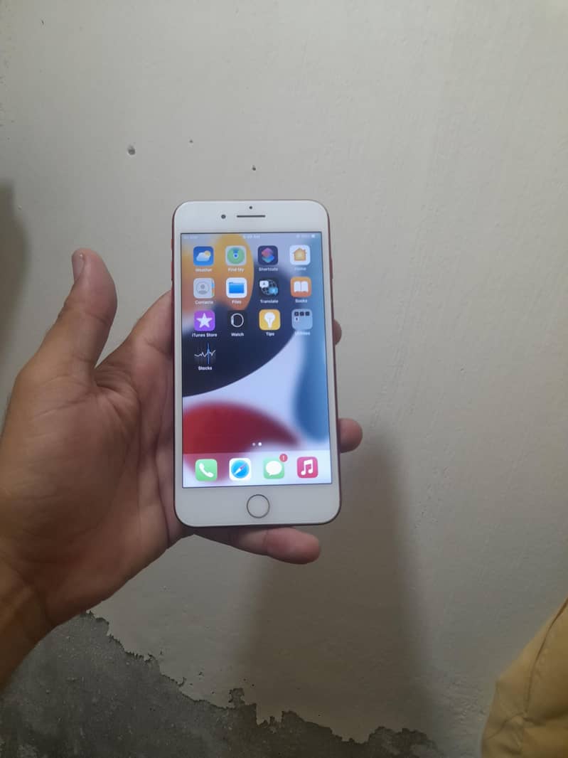 Apple iPhone 7 Plus 3