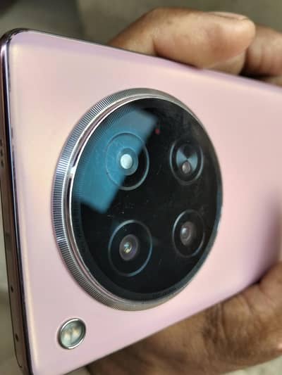 Infinix Zero 40
