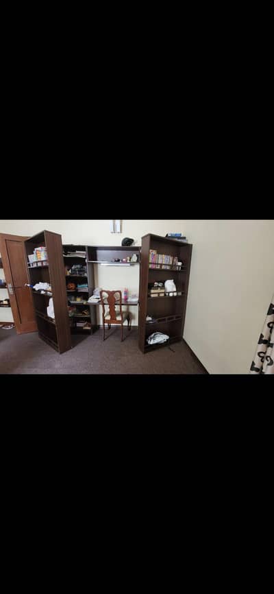 book sheleve and study table