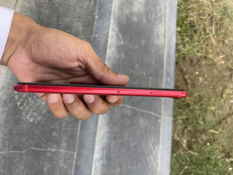 Apple iPhone 8 Plus 2