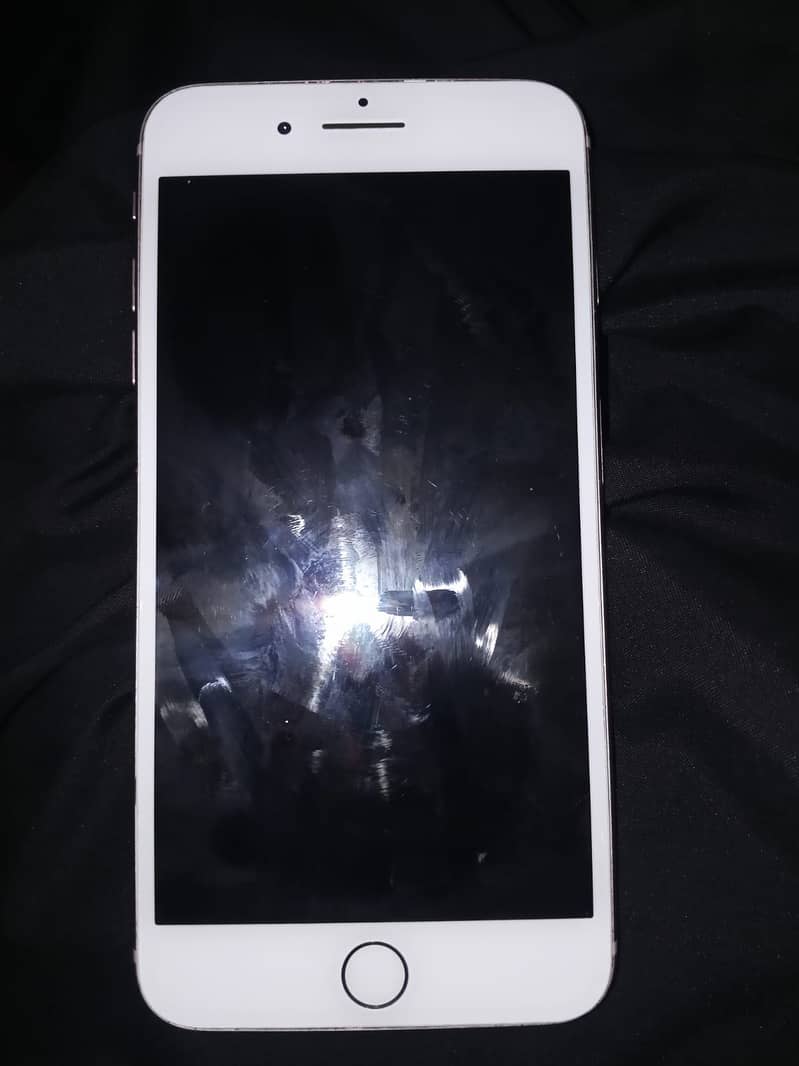 Apple iPhone 8 Plus 7