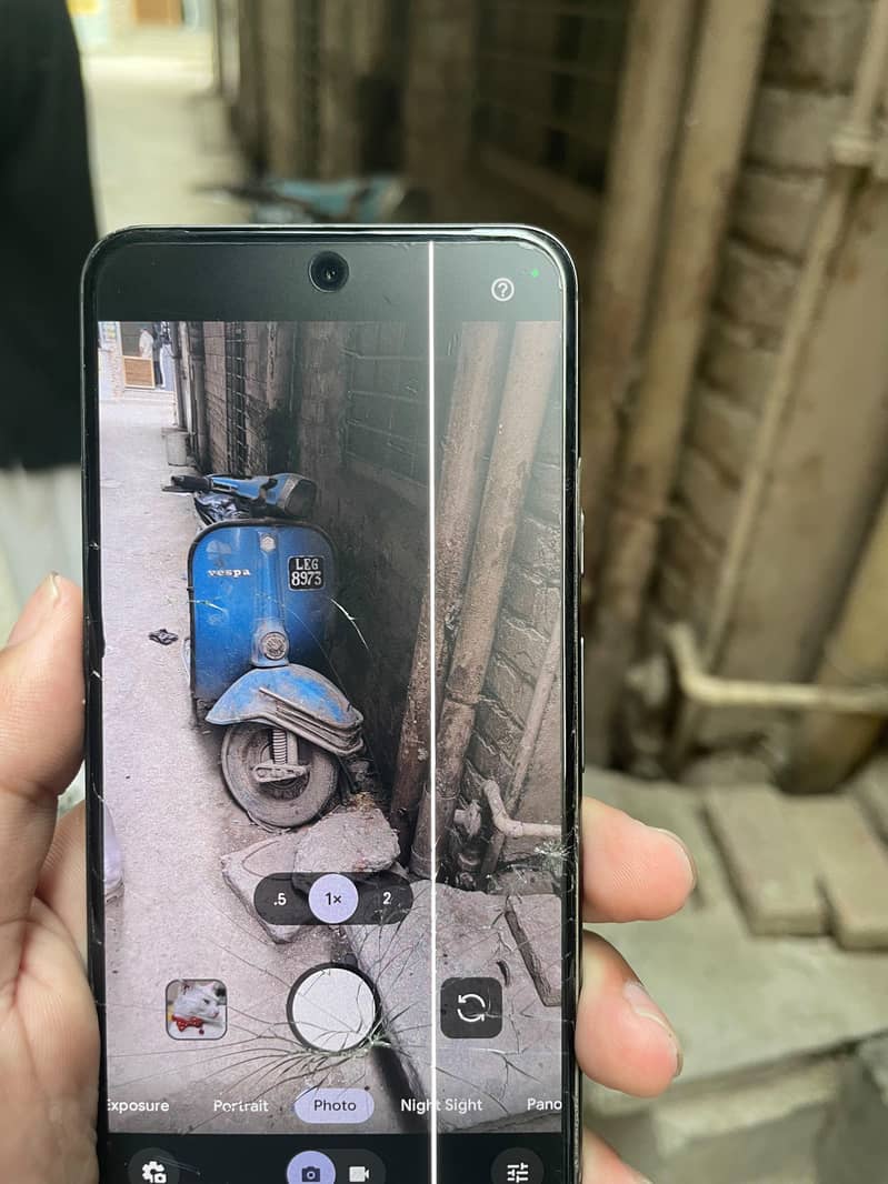 Google Pixel 8 2