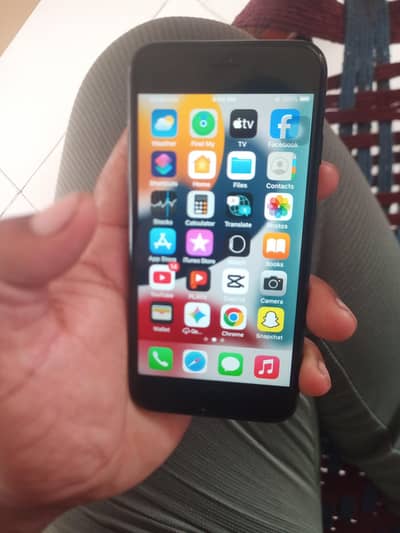 Apple iPhone 7