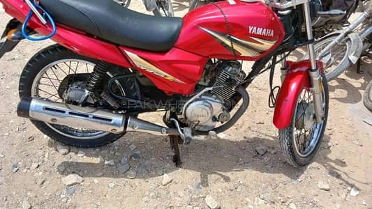 Yamaha ybr 125