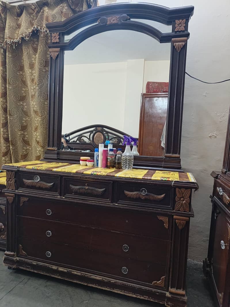 Dressing Table 1