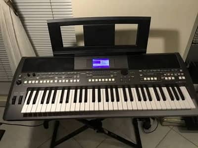 Yamaha s670 keyboard like a new for sale