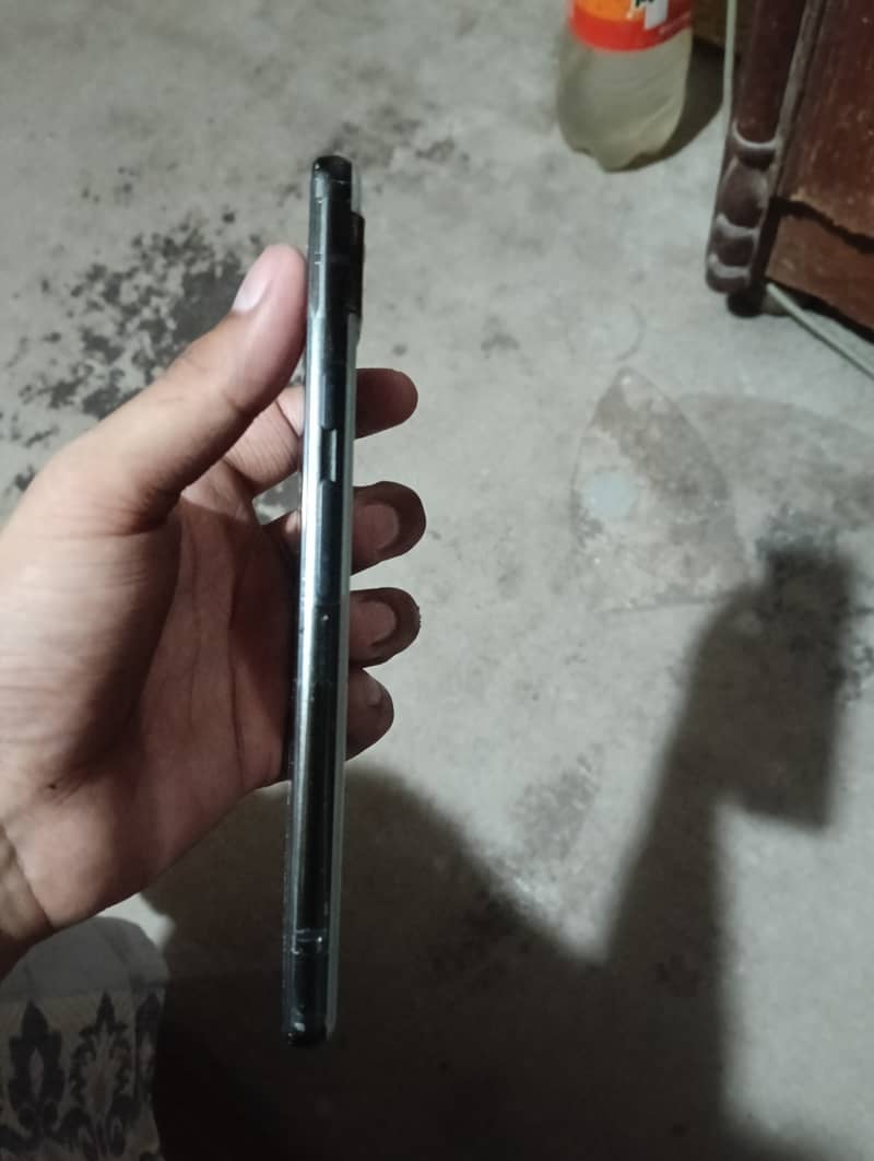 Google Pixel 6a 1