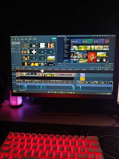 Lenovo gaming PC/workstation with graphics card 100%
