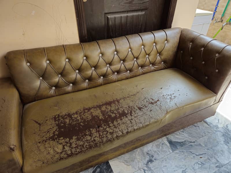 3 seaters sofa 3