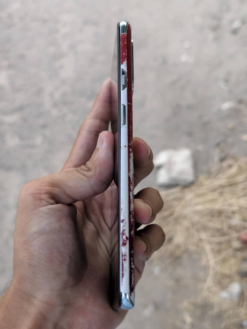 One Plus 8T 5