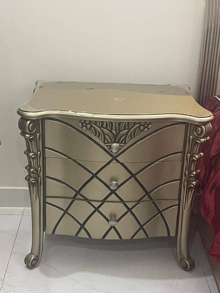 King size Bed set 2