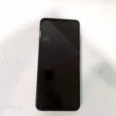 Vivo V21e 8/128 - Full Box with Accessories - 27000 PKR