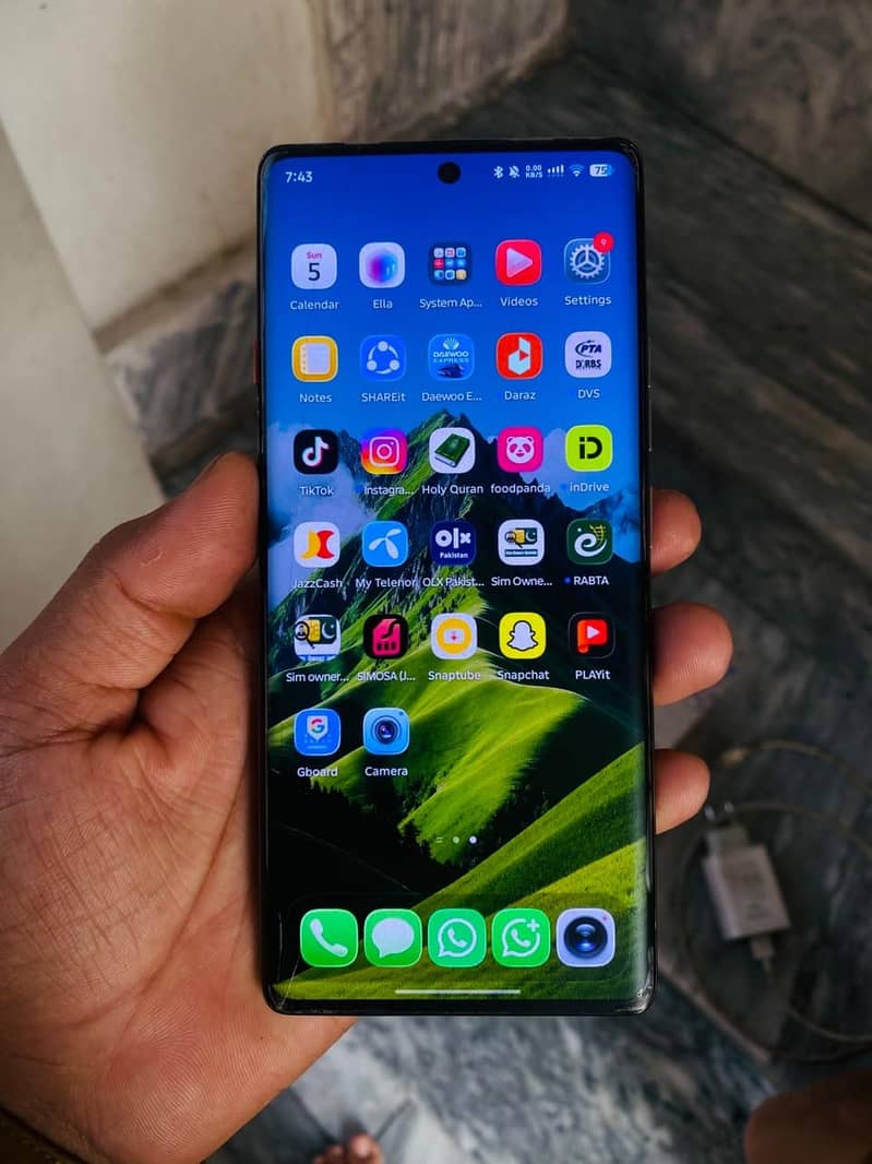 CAMON 40 Pro 16/256 1