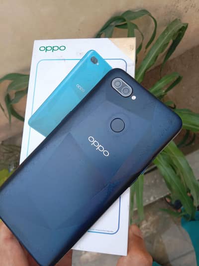 OPPO A12
