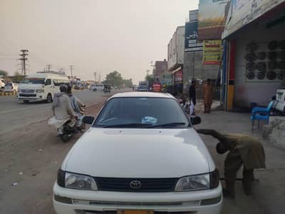 Toyota Corolla 2000