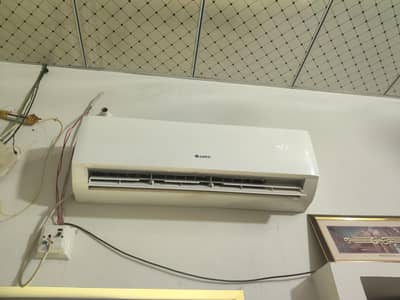Gree AC used in fresh condition for Sale