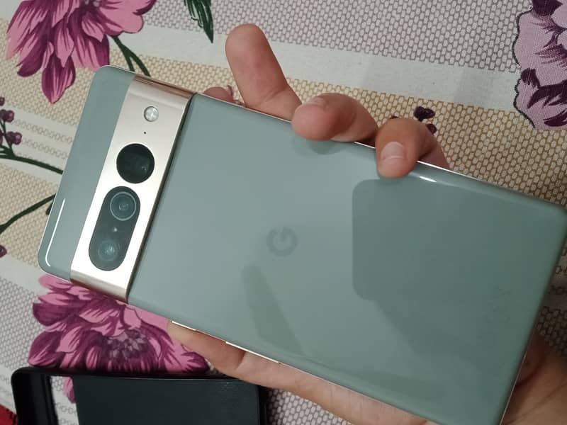 Google Pixel 7 Pro 4