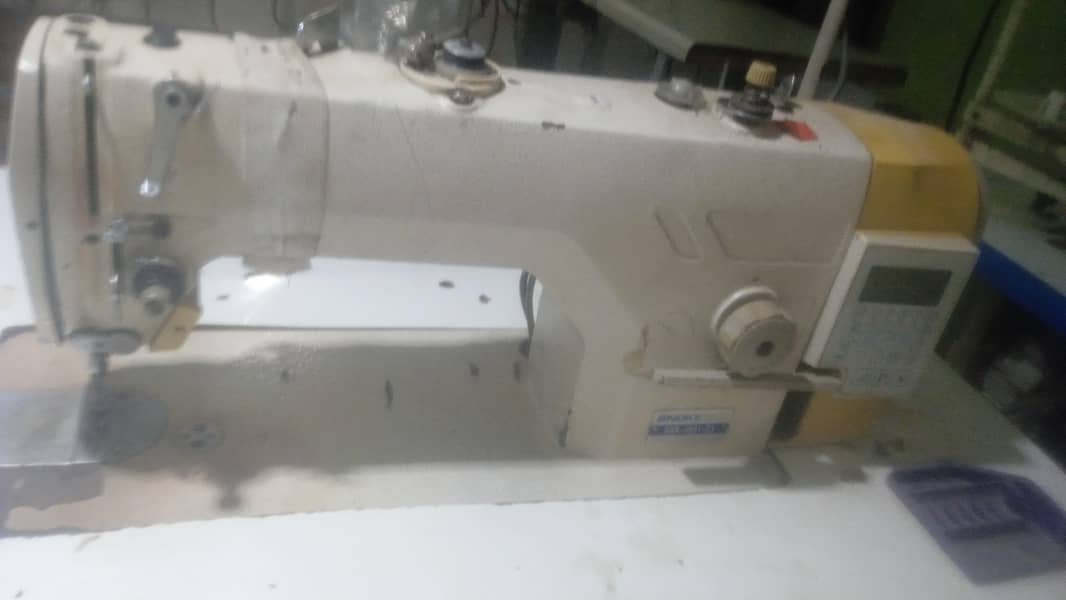 auto sewing machine 3
