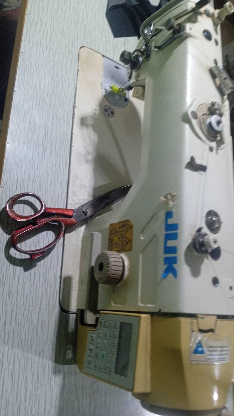 auto sewing machine 4
