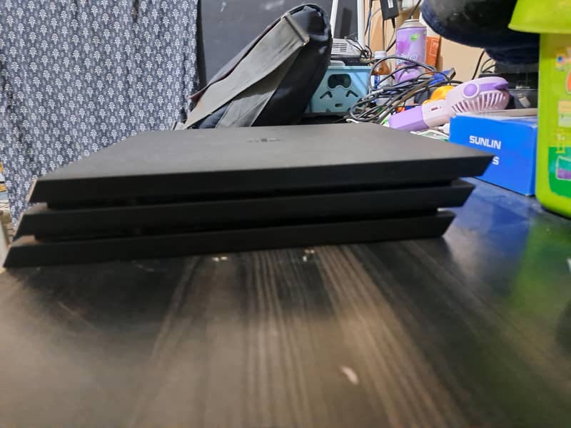 Ps4 Pro 4