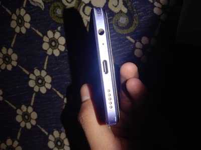 Vivo Y17s