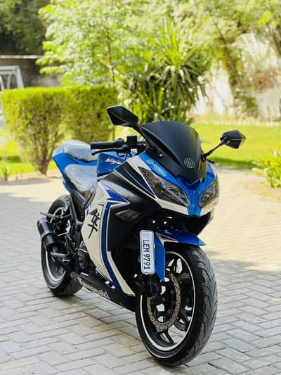 KAWASAKI NINJA ZX300 (REPLICA)
