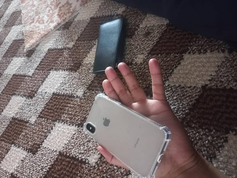 Apple iPhone X 2