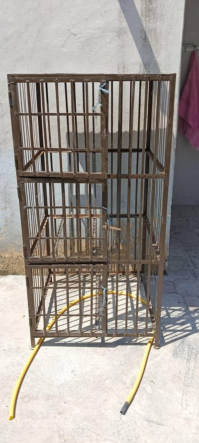 Selling Hen Cage.
