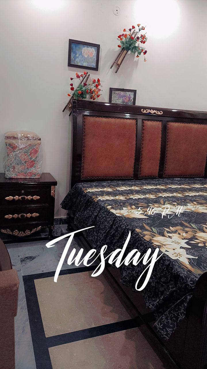 bed set with console & mirror 3