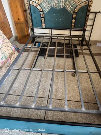used bed with metres good condition