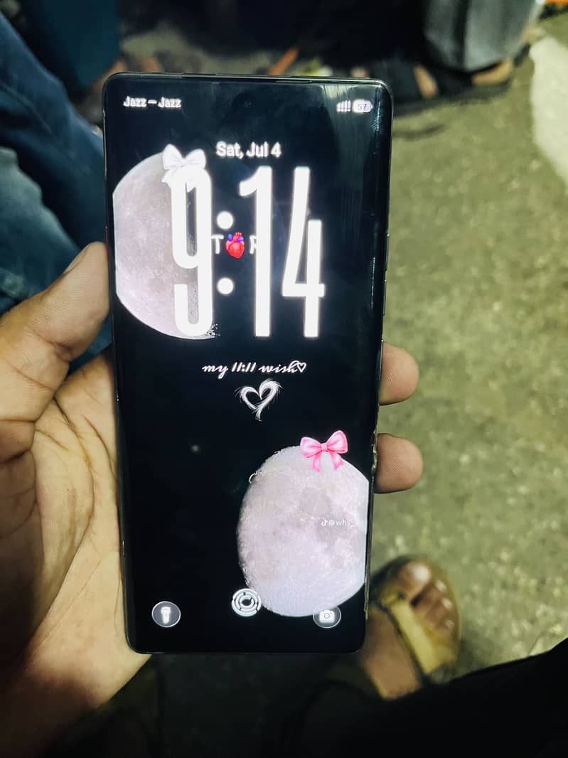 Tecno CAMON 40 Pro 1