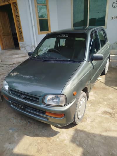 Daihatsu Cuore 2011