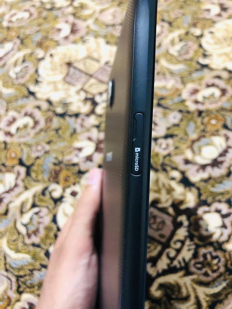 Samsung tab e 8