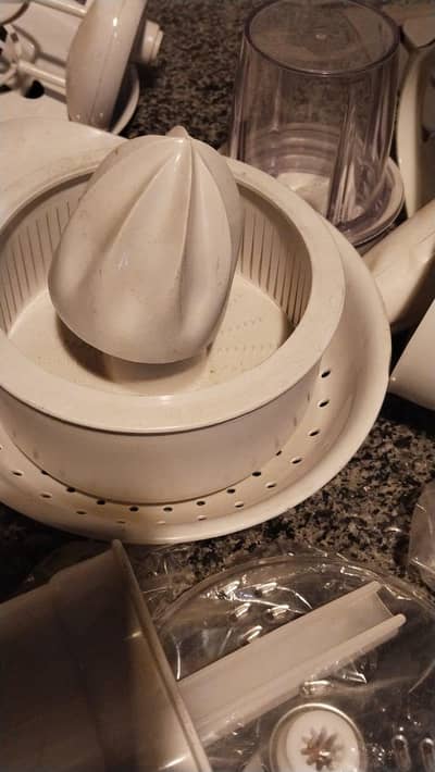Kenwood chooper with complete accessories