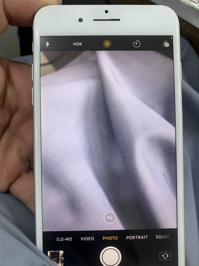Apple iPhone 7 Plus 2