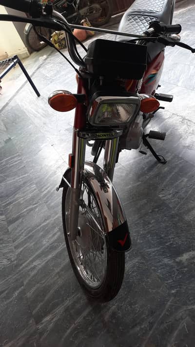 CG 125